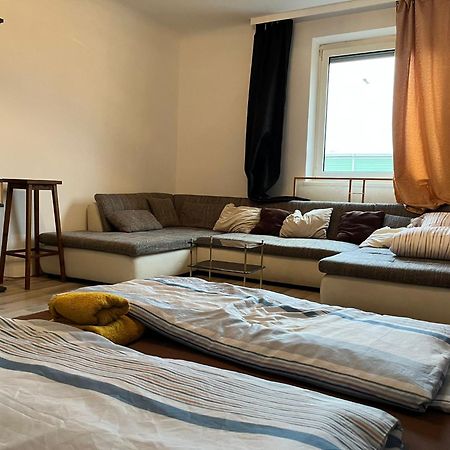 וינה Breathtaking Shared Villa Near Danube River /W Garden And Parking מראה חיצוני תמונה