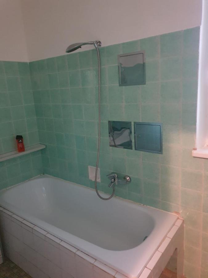 וינה Breathtaking Shared Villa Near Danube River /W Garden And Parking מראה חיצוני תמונה